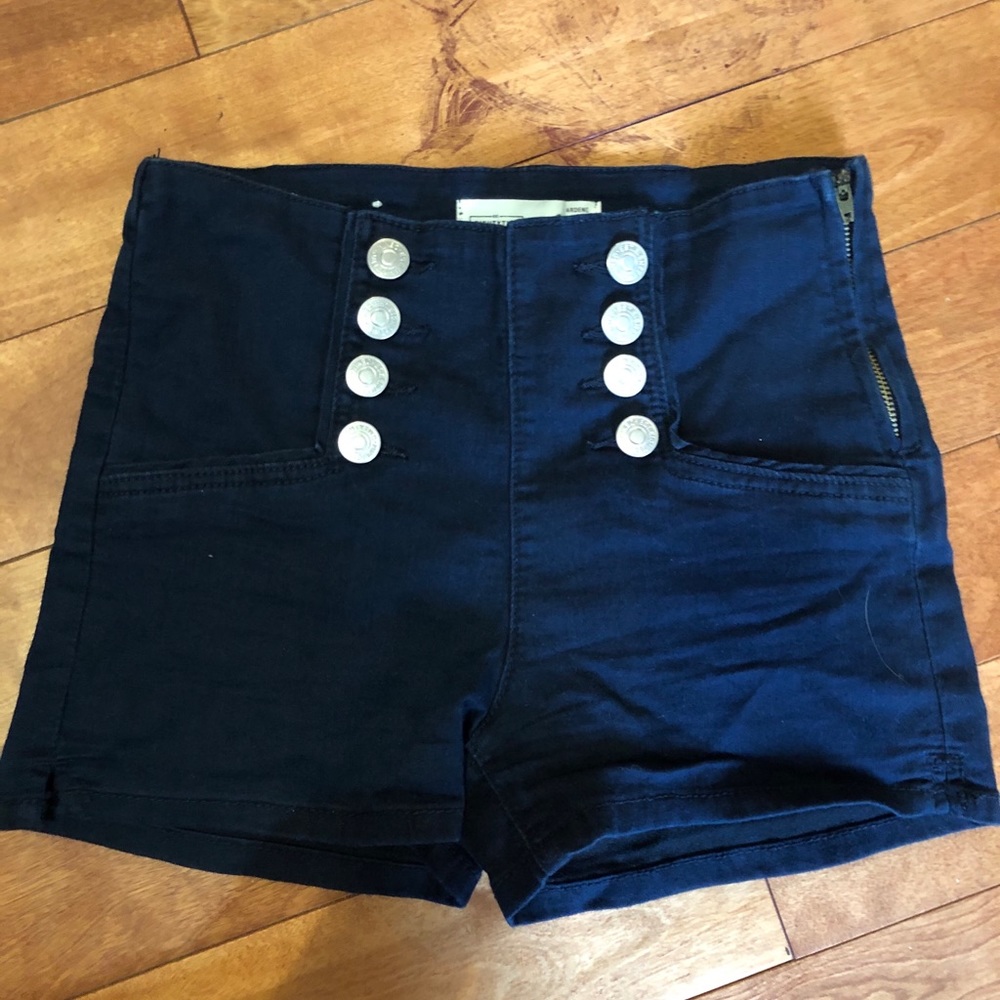 Selling Shorts Lots